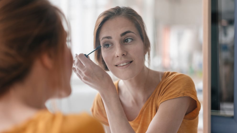 Tube-Mascaras versprechen einen längeren Halt und eine leichtere Entfernbarkeit