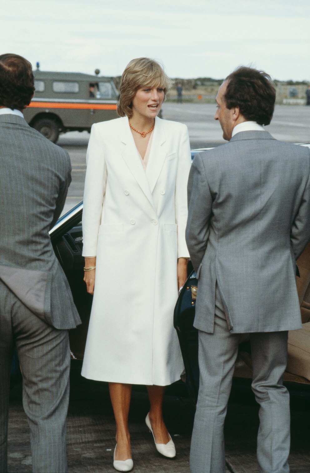 Prinzessin Diana im Oversized Blazer