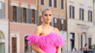 „Dopamine Dressing“: Caro Daur trägt den Fashion