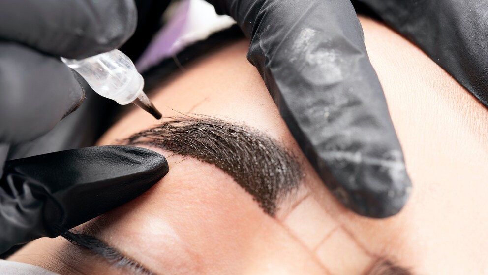 Augenbrauen Microblading