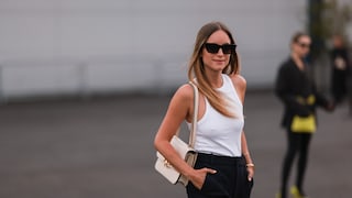 Charlotte Groeneveld in weißem Tanktop