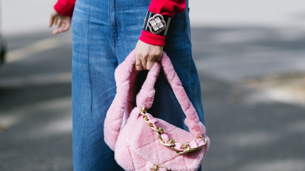 Kuschlig, kuschliger, Teddy-Taschen! Der neue Accessoire-Trend ist dank Shearling wunderbar flauschig