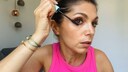 Influencerin Anna Wolfers zeigt uns ihr schnelles Augen-Make-up