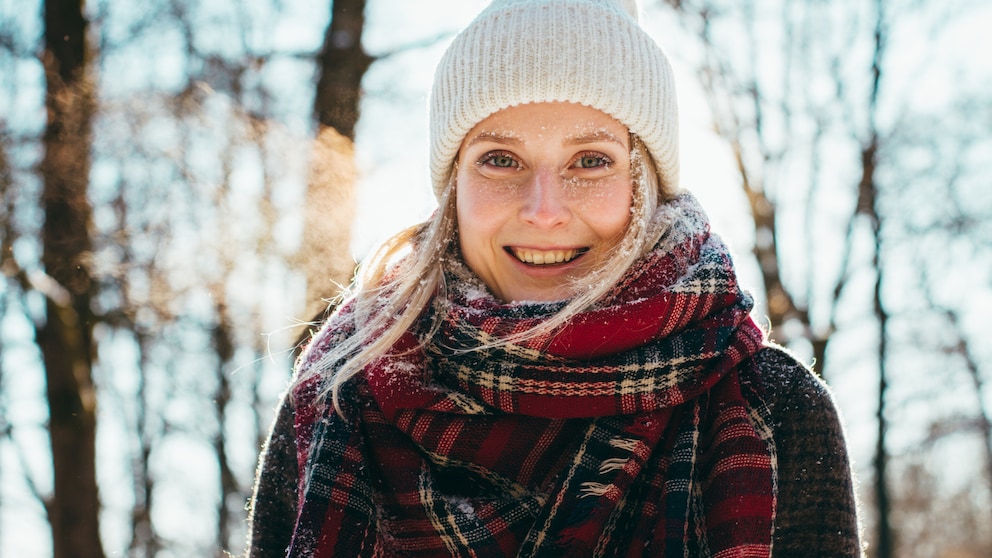 STYLEBOOK fragt bei einem Experten nach, ob Sonnencreme im Winter unbedingt notwendig ist