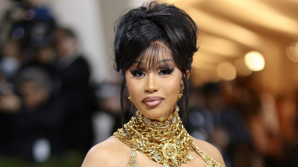 Bye Brazilian Butt Lift! Cardi B lässt sich den Po wieder verkleinern