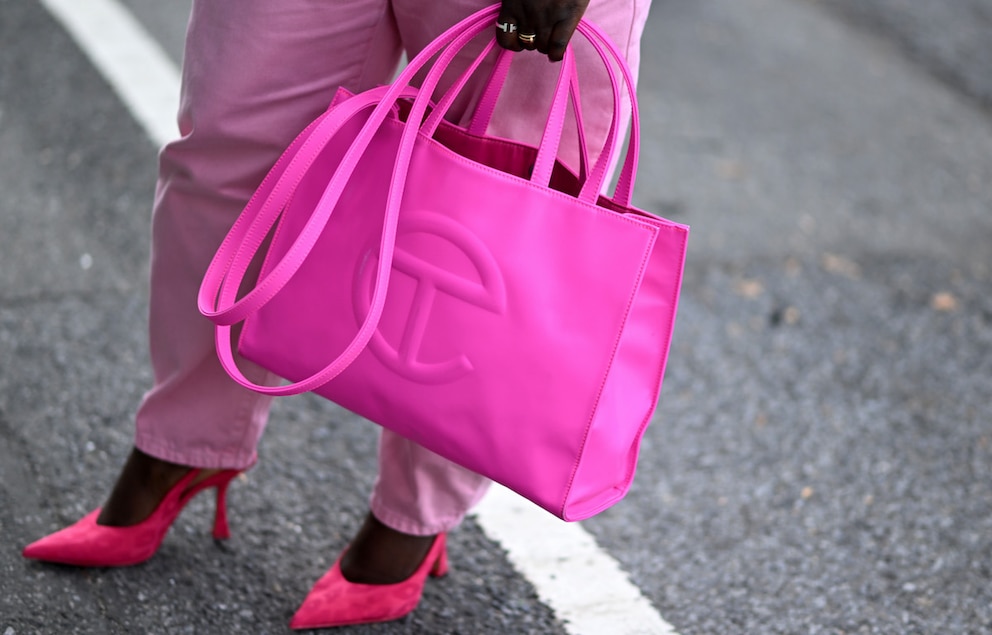 Telfar Tasche in Pink