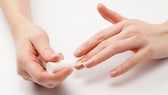 STYLEBOOK erklärt, was Nail Detox ist