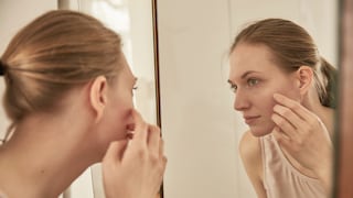 STYLEBOOK klärt über psychodermatologische Symptome auf