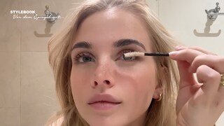 Influencerin und Model Lena Ludwig zaubert einen schönen Wimpernaufschlag mit Vaseline