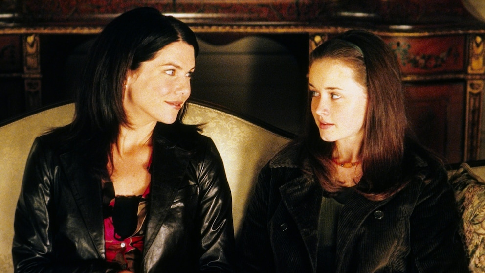 Das Mutter-Tochter-Duo Lorelai und Rory Gilmore (v.l.) in der beliebten Serie „Gilmore Girls“ begeisterte Millionen