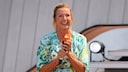 Andrea Kiewel im Paillettenkleid