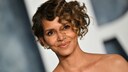 Halle Berry mit kurzen Locken