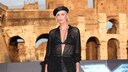 Charlize Theron im Mai 2023 vor der Kolosseum