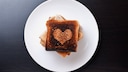 STYLEBOOK erklärt, wie die „Burnt Toast Theory“ helfen kann, mit Alltagsproblemen umzugehen