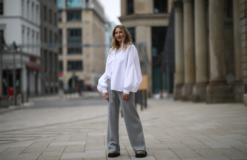 Auch Wide-Leg-Jogginghosen lassen sich elegant kombinieren