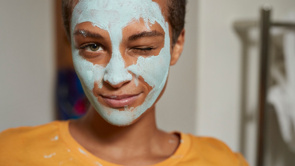 Eine DIY-Gesichtsmaske darf in keinem Home-Spa fehlen!