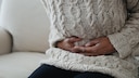 Myome in der Gebärmutter können unter anderem starke Unterleibsschmerzen verursachen