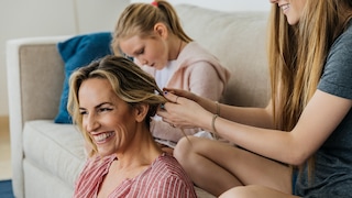 Ihr Blond ist Ihnen nicht Blond genug? Mit der „Scandi Hairline“ sehen Sie diesen Winter aus wie eine Eisprinzessin