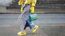 Sneaker können das ganze Outfit maßgeblich prägen – STYLEBOOK zeigt, wie Sie die perfekten für sich finden!