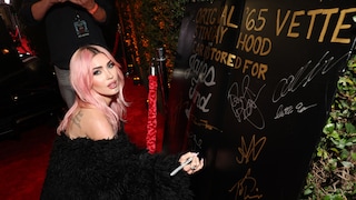 Hier kann man die neue Frisur von Megan Fox schon erahnen – das Tattoo ist noch verhüllt