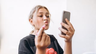 „Sephora Kids“ wohin man nur schaut! Doch haben die Beauty-Routinen für Kinder und Jugendliche wirklich Risiken?