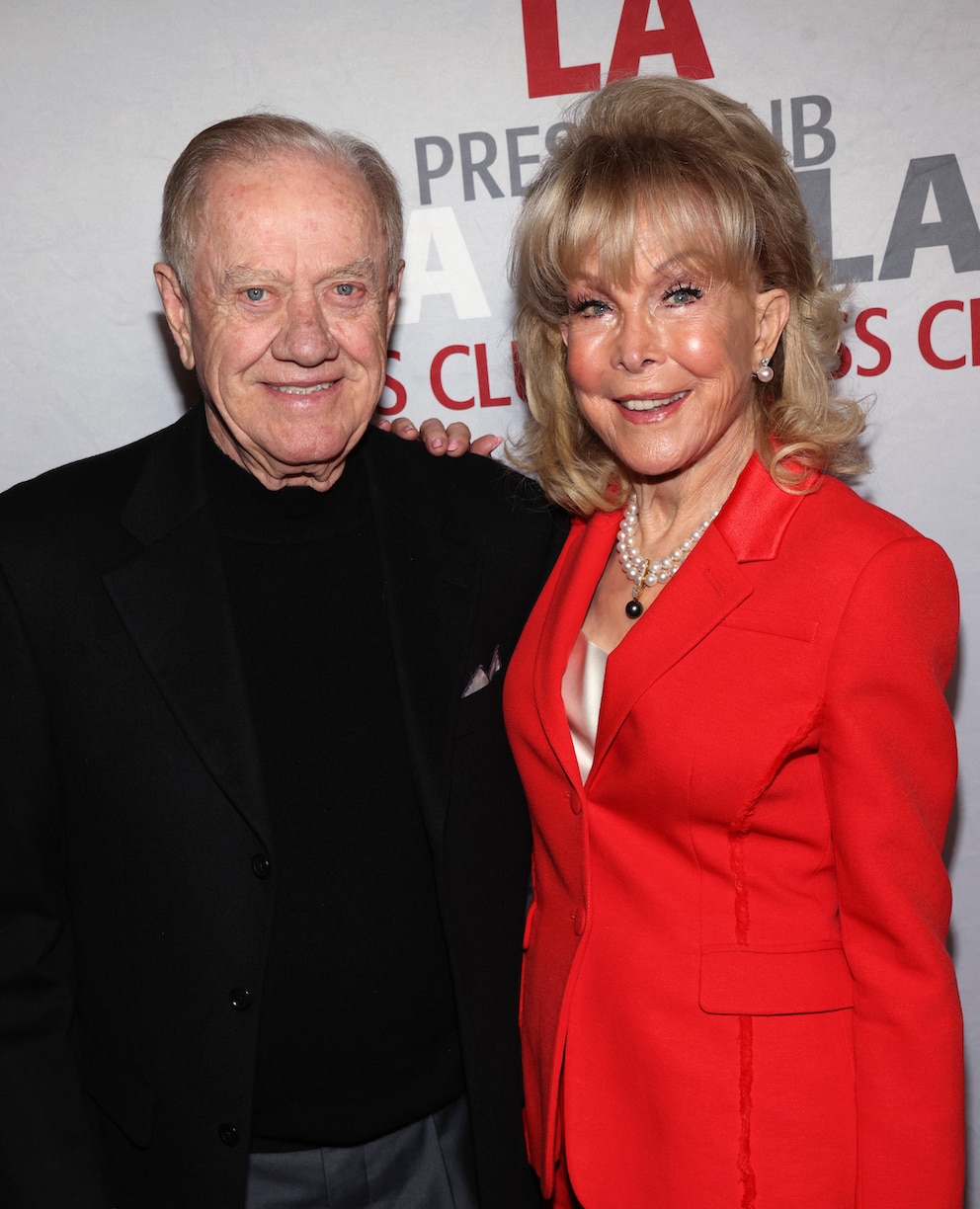 Jon Eicholtz und Barbara Eden im Dezember 2023