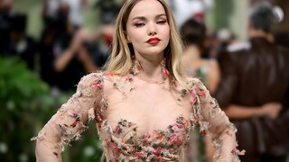 Dove Cameron, hier auf dem roten Teppich der Met-Gala