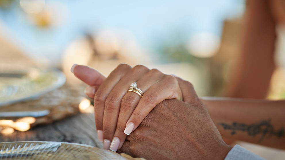 Schmuck als Zeichen der Liebe – aber Ehering ist nicht gleich Ehering! 