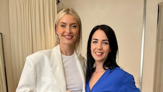 Model Lena Gercke und Redakteurin Carmen Dörfler im Leger-Headquarter in Berlin