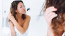 Prachtvolle Mähne gewünscht? Da kann das richtige Lockenshampoo wahre Wunder bewirken!
