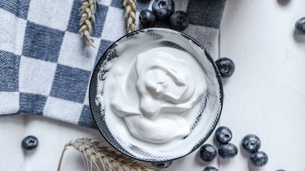 Naturjoghurt ist nicht nur gesund, sondern kann hat im Beautybereich so einiges zu bieten