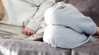 Endometriose kann nicht nur für Frauen belastbar sein, sondern auch das Risiko an einem Ovarialkarzinom zu erkranken, erhöhen