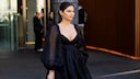 Babydoll-Kleid in schwarz. Streetstlye in Paris