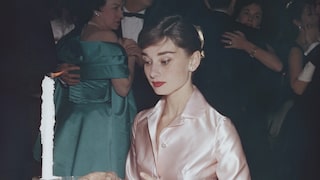 Stilikone Audrey Hepburn liebte die „French Twist“- Frisur