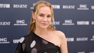 Diane Kruger wie wir sie kennen in einem hellen, strahlenden Blond. Doch das ist jetzt passé.