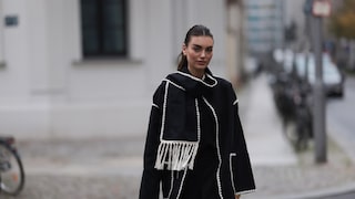 War in der vergangenen Saison schon extrem angesagt: eine Jacke der Designermarke Toteme