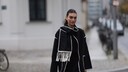 War in der vergangenen Saison schon extrem angesagt: eine Jacke der Designermarke Toteme