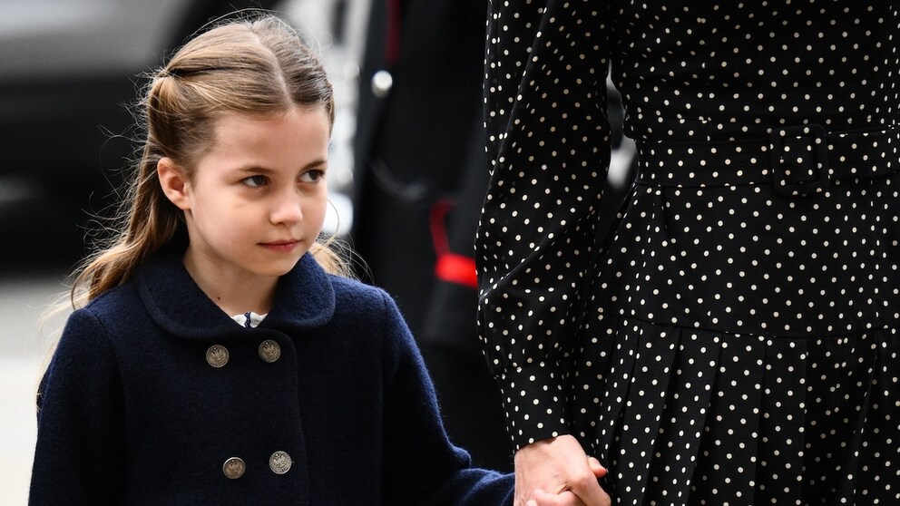Warum Prinzessin Charlotte sogst wie keine Hosen trägt