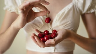 Die Kirsche ist das Trendobst 2025! Wie Sie auch verführerisch danach duften, verraten wir Ihnen hier.