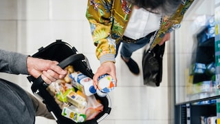 Warum der Mutti-Korb jetzt nicht nur im Supermarkt getragen wird, verraten wir Ihnen hier