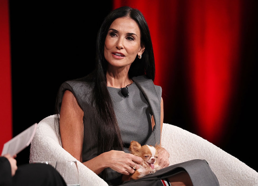 Demi Moore zum Silver-Fox-Look: „Ich würde es definitiv machen“