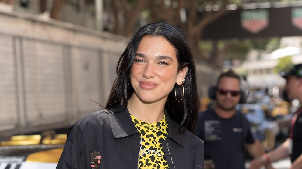 Dua Lipa Spock Frisur