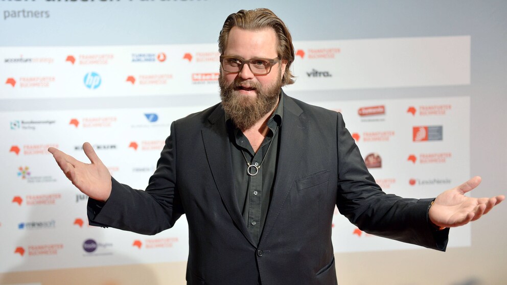 Schauspieler Antoine Monot, Jr. nutzt nicht nur in seiner Rolle als Tech-Nick etliche Apps.