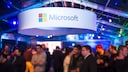 Messehalle mit Microsoft-Stand