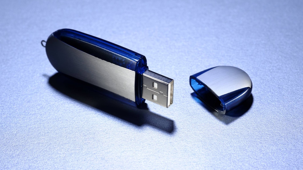 Hersteller recyceln oft alte Geräte und bauen Speicherchips in neue Geräte wie USB-Sticks ein.
