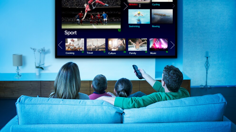 IPTV bringt einige Funktionen, die Kabel, Sat & Co. nicht haben. Doch braucht man die überhaupt? TECHBOOK gibt einen Überblick.
