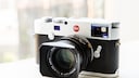 Dieses Paket kostet satte 11.850 Euro: Die Leica M10 mit dem Summilux 35mm f1.4