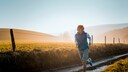 Kopfhörer auf und los: Wer Musik hört beim Sport, kann sich besser konzentrieren.