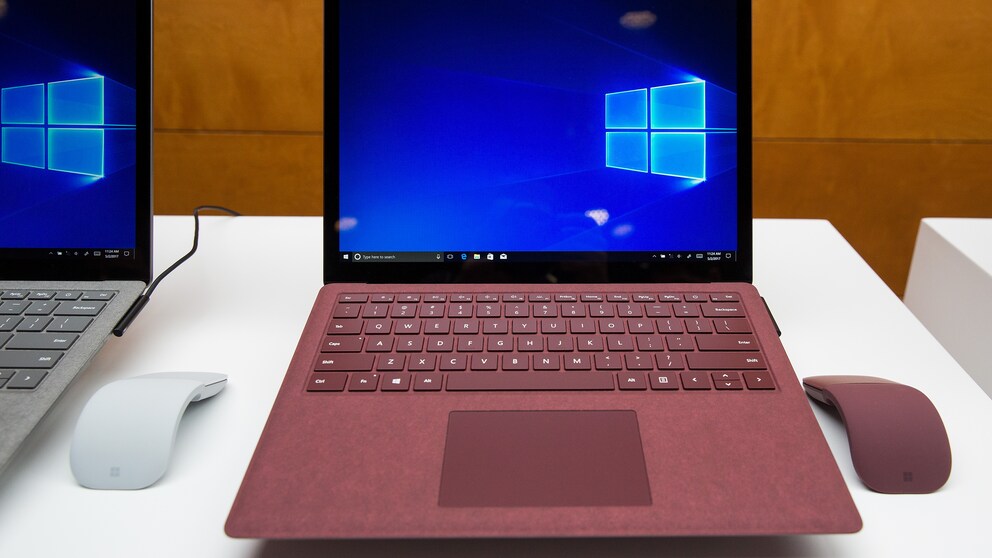 Surface-Laptop mit Windows 10