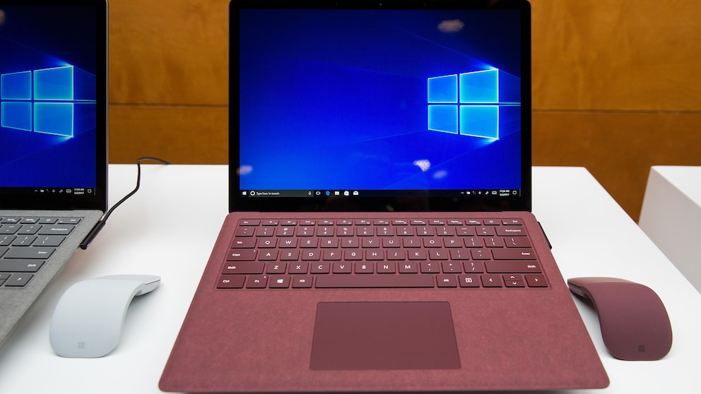 Surface-Laptop mit Windows 10